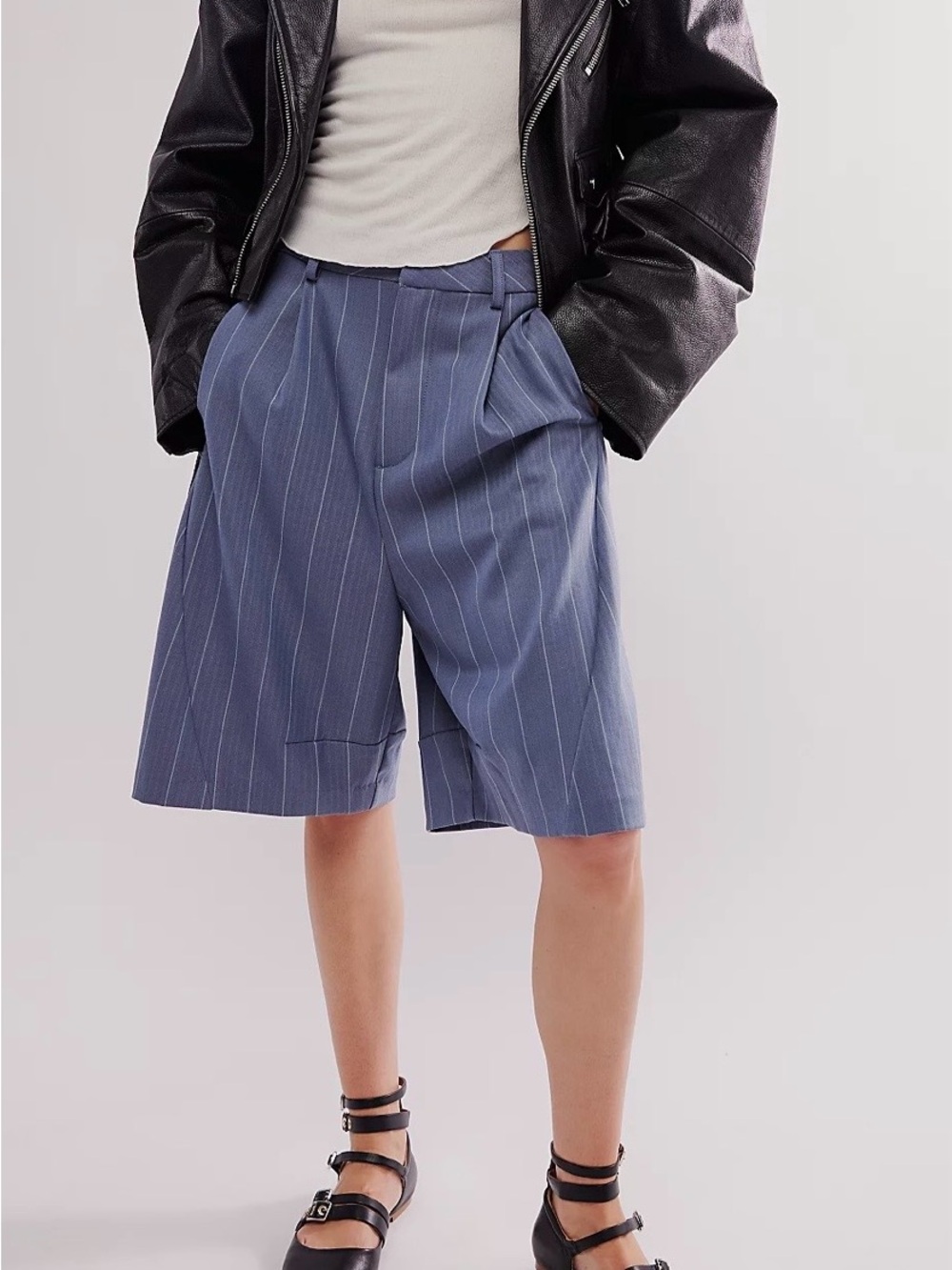 Free People Perfect Prep Pleated Pinstripe Shorts Size 10 Blue